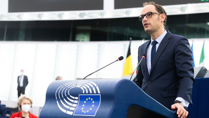Dr Anže Logar, Minister for Foreign Affairs, addresses the European Parliament